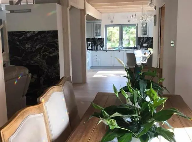 Villa Sielsko Anielsko- Na Kaszubach Z Widokiem Na Jezioro *